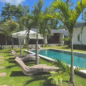 villa-tropical-almond.ubudhotelsnow.com/